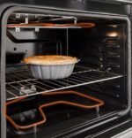 GE Electric Range 400 Series 30 In. Free-Standing in White - GRF400SVWW - Image 8